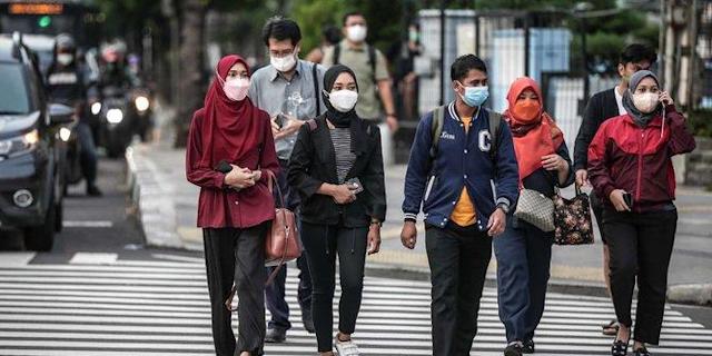 Presiden Jokowi Tegaskan Masker di Luar Ruangan Masih Keharusan